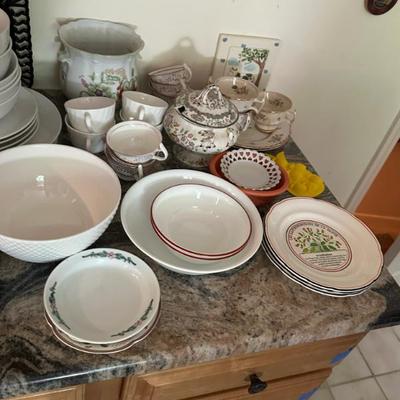 Sale Photo Thumbnail #126