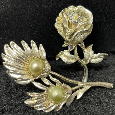 Vintage Flower Brooches