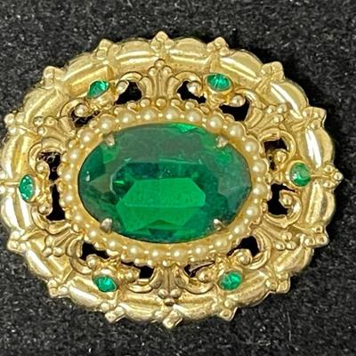 “Coro” Brooch