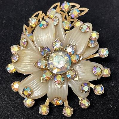 Vintage Petal Brooch