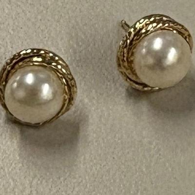 14K Pearl