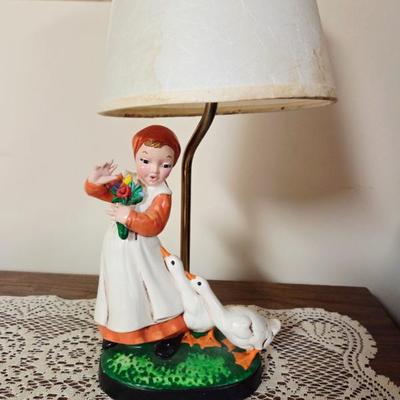 Sale Photo Thumbnail #72: Vintage porcelain Dutch lamps