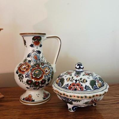 Sale Photo Thumbnail #29: Delft pottery 