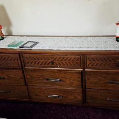 Sale Photo Thumbnail #71: Mid century dresser 