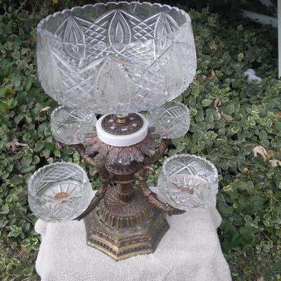 Holly wood regency crystal centerpiece