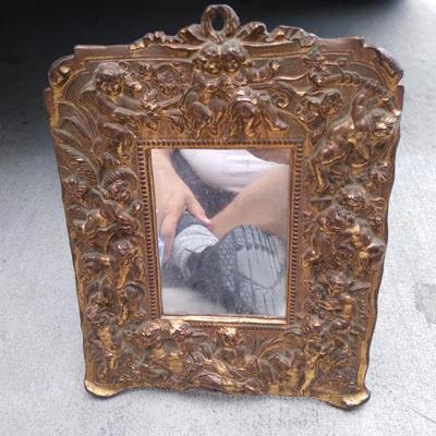  Fire gilded Victorian mirror