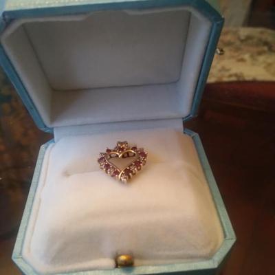 14 k heart pendant ruby and daimond