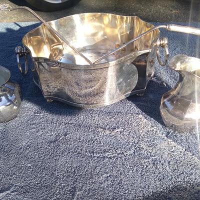 St martan silverplate jardiniare sugar creamer