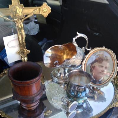 Msc antiques goldshcliger cross