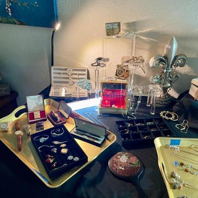 Sale Photo Thumbnail #93