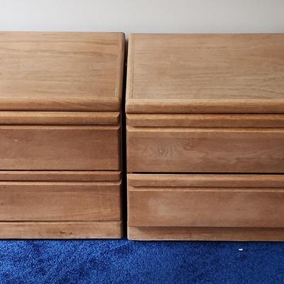 Light Wooden Night Stands On Wheels 