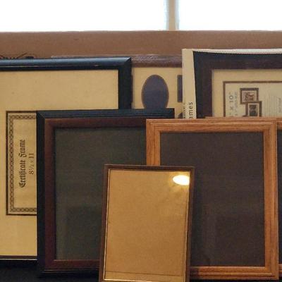 Mystery Lot Of Picture Frames 