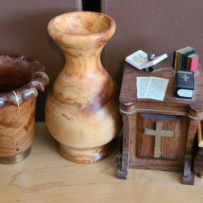 Reuge Jewelry Box And Decor