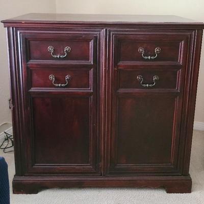 Wooden TV Cabinet 