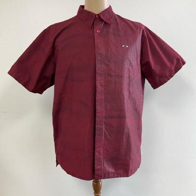 Oakley Button Down Men’s Shirt, Size L