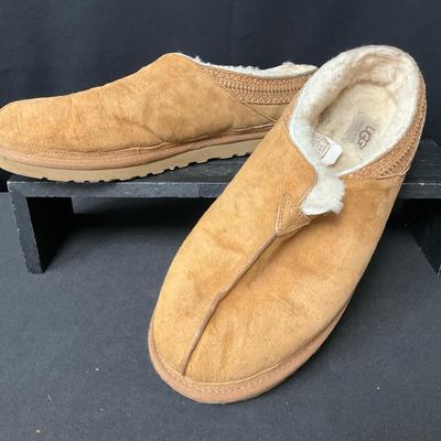 Ugg “Neuman” Slippers