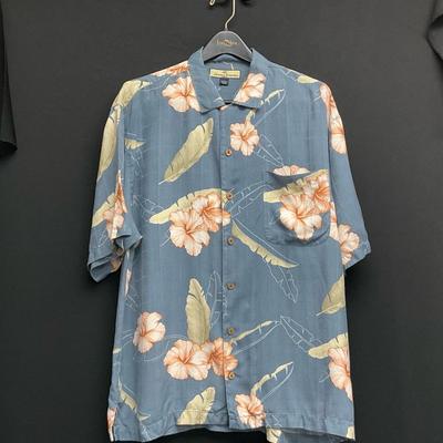 Tommy Bahama Men’s Blue Hawaiian Shirt