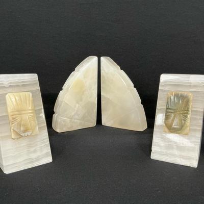 2 Sets Of Cream Onyx Book Ends