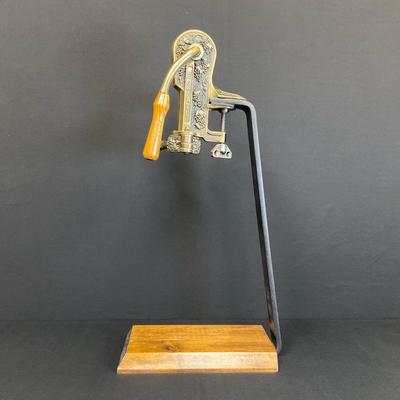 Roger Estate Opener With Bronze And Wood Stand