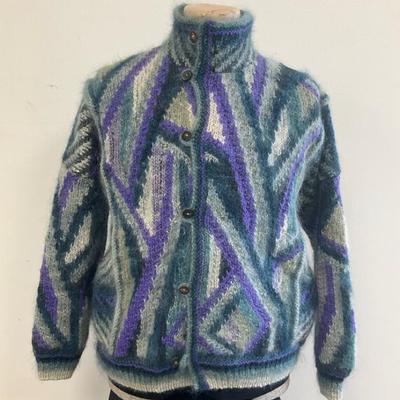 Yoshimi Exclusive Handknitting Sweater