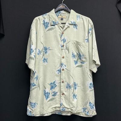 Tommy Bahama Men’s Blue/Green Hawaiian Shirt