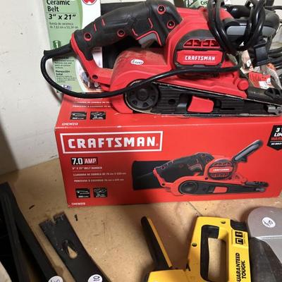 Sale Photo Thumbnail #42: Craftsman belt sander