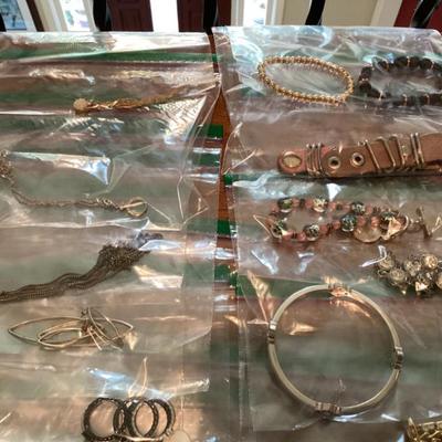 Sale Photo Thumbnail #58: Jewelry 3