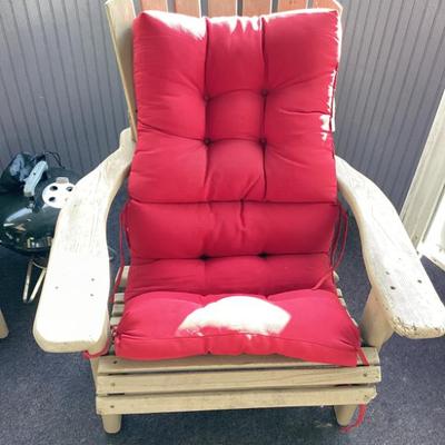 Sale Photo Thumbnail #83: Adirondack chair