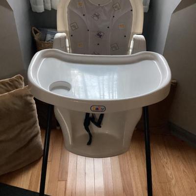 Sale Photo Thumbnail #84: Convertable high chair
