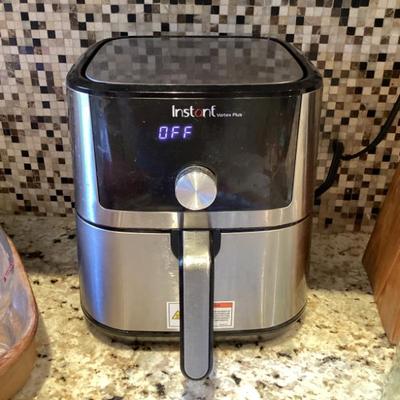 Sale Photo Thumbnail #92: Air fryer