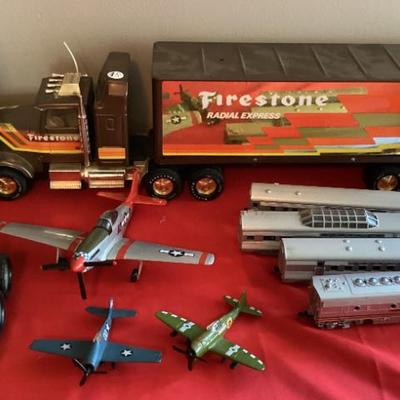 Sale Photo Thumbnail #103: Firestone 18 wheeler and assorted airplanes