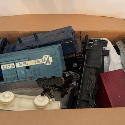 Lionel & More Mystery Lot 