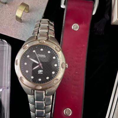 Men’s Fossil watch