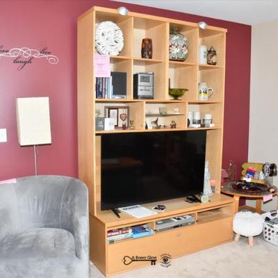 062 living room