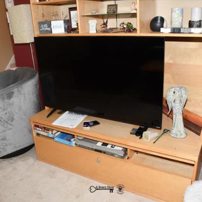046 living room