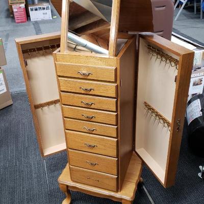 Sale Photo Thumbnail #102