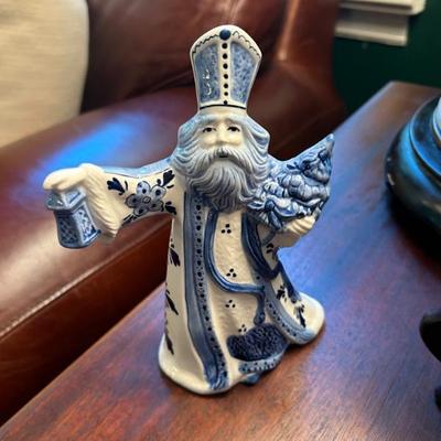 Hand painted Delft Blue St. Nicholas 