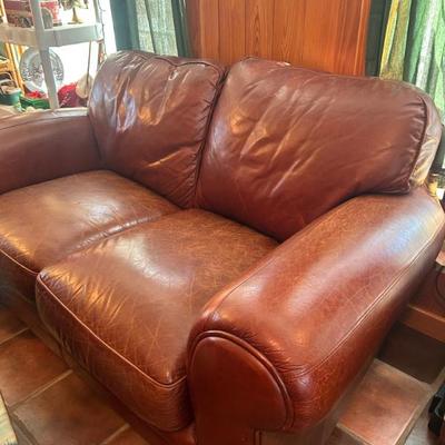 Leather Trend top grain leather loveseat. Matches sofa. 