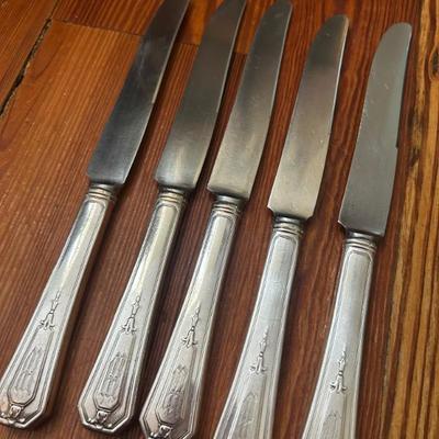 Set of 5 sterling silver handles and stainless blade knives. 