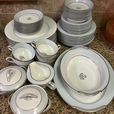 Noritake "Mavis" China Set 