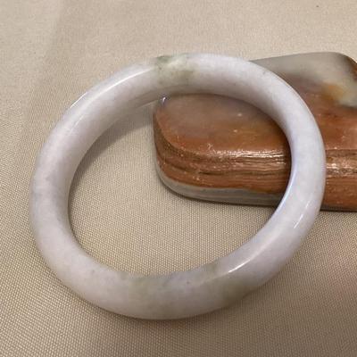 CMS077 Apple Green & White Jade Bangle Bracelet New 