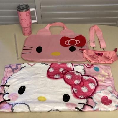 CMS137 Hello Kitty Bags, Blanket & Travel Mug New