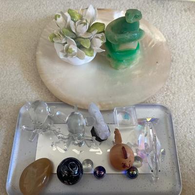 AAA141 - Miscellaneous Decorative Trinkets