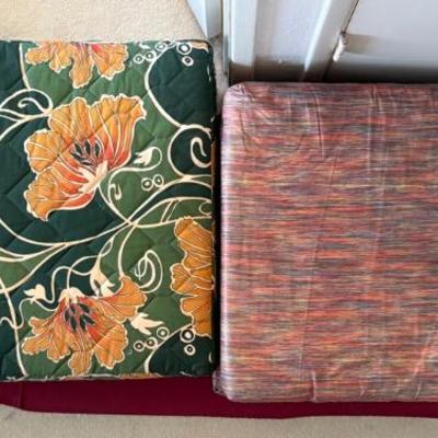AAA062 2 Futon Mats