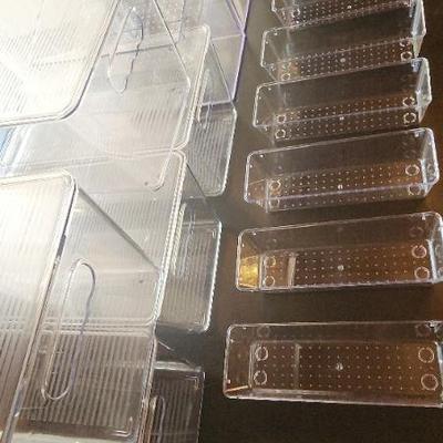 AAE416 - Assorted Clear Plastic Storage Bins
