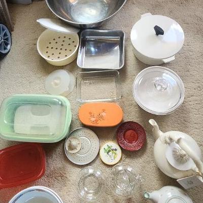 AAA176 - Assorted Kitchenware 