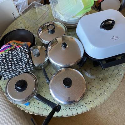 AAA171 - Electric Skillet, Pots & Pans, & Misc Plastics 