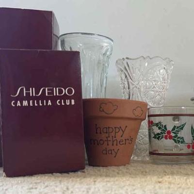 AAA243- Assortment Of Household Goods 