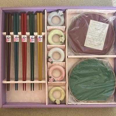 AAA133 - Elegant Chopstick Set