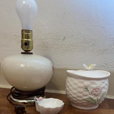 AAA231- Flower Antiques with Hurricane Lamp 